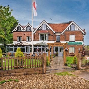 Ormonde House Hotel - Facade