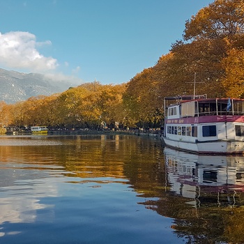 Pamvotida-søen om efteråret - Grækenland