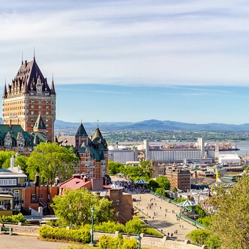 Udsigt mod Chateau Frontenac hotellet og Quebec City gamle bydel, Canada