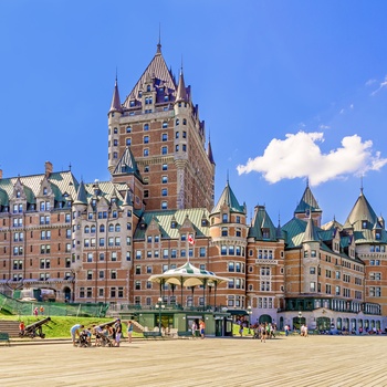 Chateau Frontenac hotellet og Dufferin Terrace centrum af Quebec City, Canada