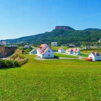 Byen Perce og Gaspé Peninsula, Quebec i Canada