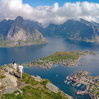 Vandretur Reinebringen, Lofoten i Norge