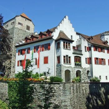 Gammelt slot i byen Arbon, Schweiz