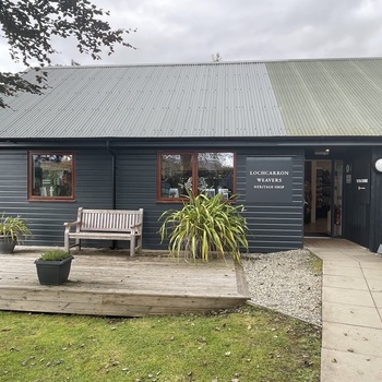 Skotland, Lochharron - Lochcarron Weavers Heritage Shop