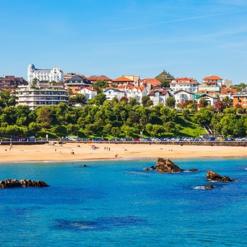 Spanien, Santander - hovedbyen i Kantabrien set fra vandet.jpg