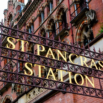 St. Pancras Station i London