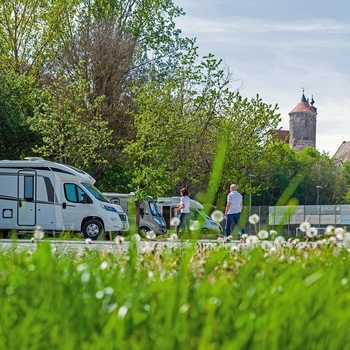 Stellplatz til autocampere i Europa - billig overnatning med hurtig check-in og ud