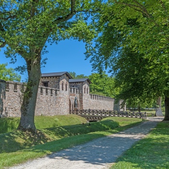 Rekonstruktion af grænsebefæstningen Den øvre germanske Limes -Tyskland