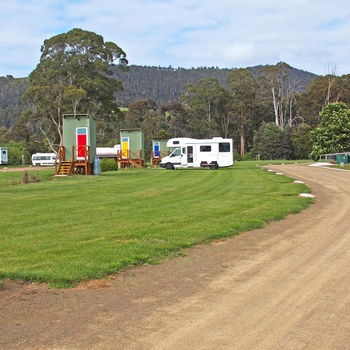 Campingplads med autocampere på Tasmanien - Australien