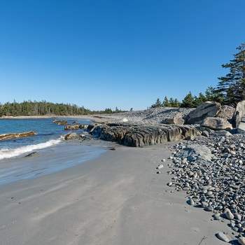 Sandstrand i Taylor Head Provincial Park - Nova Scotia i Canada
