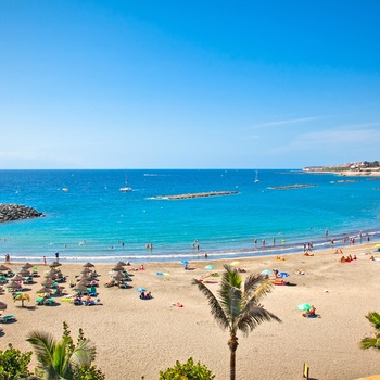 Stranden Playa de las Américas på Tenerife, Spanien