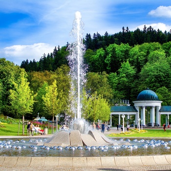 Flot springvand i spabyen Marianske Lazne i Tjekkiet