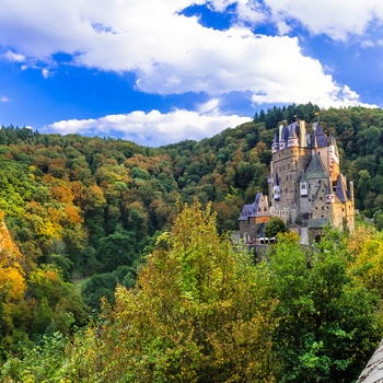 Middelalder slot Burg Eltz, Midttyskland