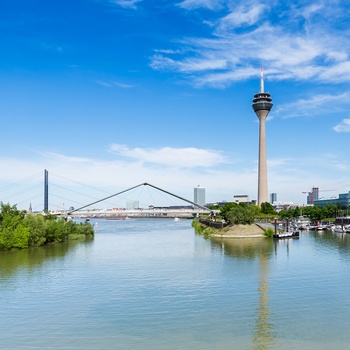 Tv tårnet Rheinturm i Düsseldorf, Tyskland