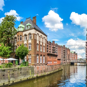 Speicherstadt lagerdistrikt i Hamburg med hoteller og spisesteder, Nordtyskland