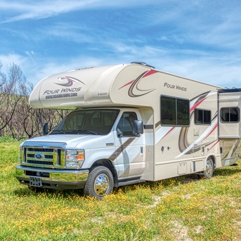 Road Bear autocamper C25-27 Type P - USA