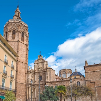 Tårnet til Saint Marys Katedral i Valencia, Spanien