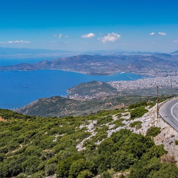 Vej fra Pelion-halvøen mod byen Volvos - Grækenland