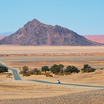 Vej gennem Namib-Naukluft National Park i Namibia