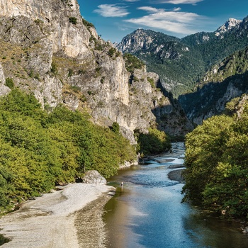 Visjo eller Aoös-floden i Vikos–Aoös National Park - Grækenland