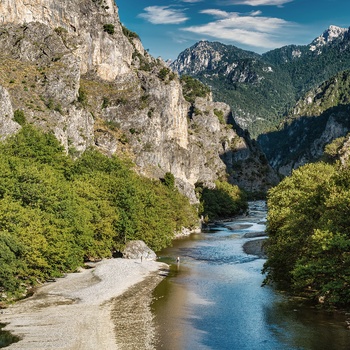 Visjo eller Aoös-floden i Vikos–Aoös National Park - Grækenland