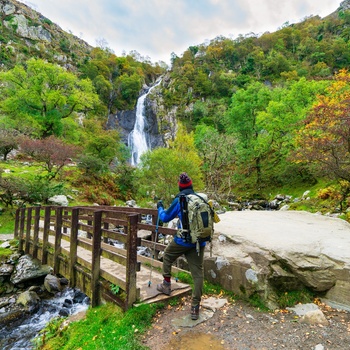 Wales - vandfaldet Aber Falls i Snowdonia National Park