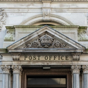 Wales, Cardiff, the Parkgate Hotel - hotellet er indrettet i det tidligere Post office i byen