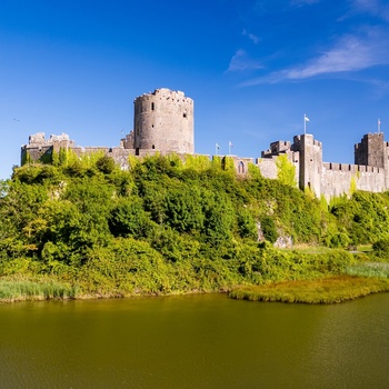 Wales, Pembrokeshire - den imponerende borg Pembroke Castle