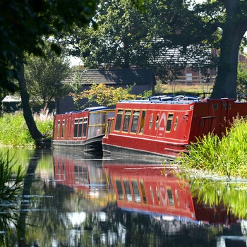 Wales, Welshpool - idyl langs Mongomery Canal (Foto - Cymru Wales Crown Copyright)