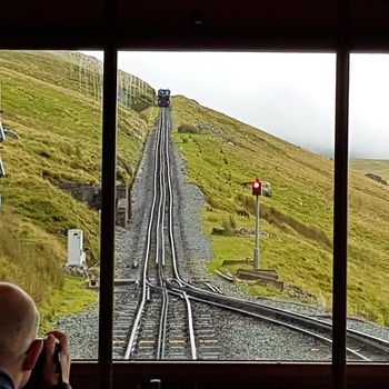 Snowdon Mountain Railway mod toppen af Snowdon Mountains - Wales