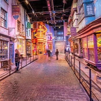 Warner Bros. Studio Tour London - The Making of Harry Potter