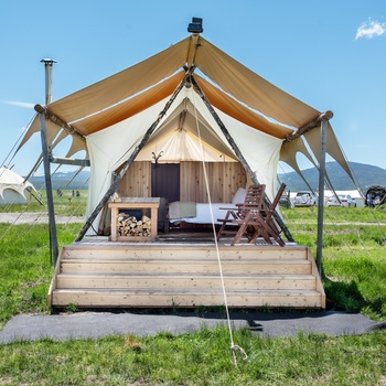 Glamping i West Yellowstone - Deluxe