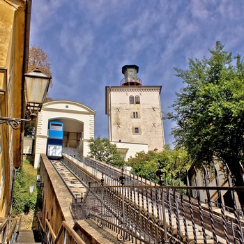 Kabelbanen til bydelen Gradec og Lotrsck tårnet i Zagreb, Kroatien