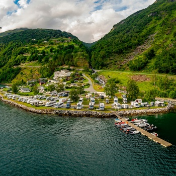 Campingplads til autocamper-ferien i Europa - husk at reservere plds på de popoulære steder