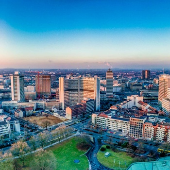 Foto: Essen skyline, Tyskland - © FDM Travel / Shutterstock