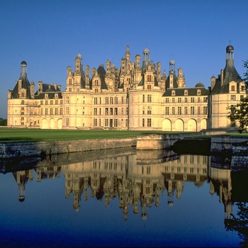 eurobike-radreise-loire-schloesser-(c)-maison-de-la-france-lejeune-schloss-chambord.