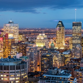 Montreal - udsigt til skyline om aftenen
