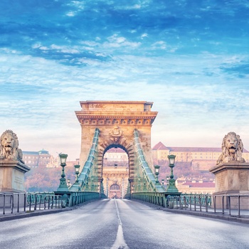 Oplev Budapest på storbyferie i Ungarn