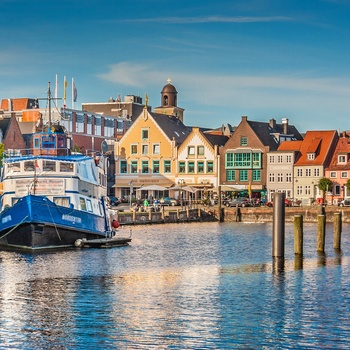 Flensburg havn på en solskinsdag