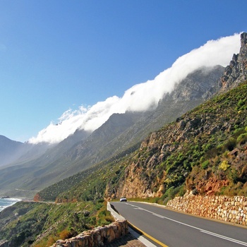 Dramatisk kystvej nær Cape Town