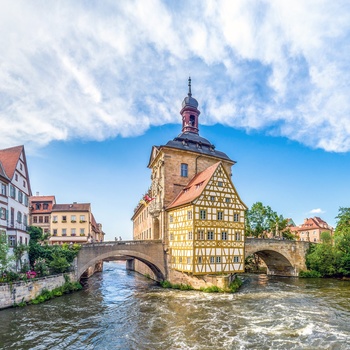 Byen Bamberg og Regnitz floden, Tyskland