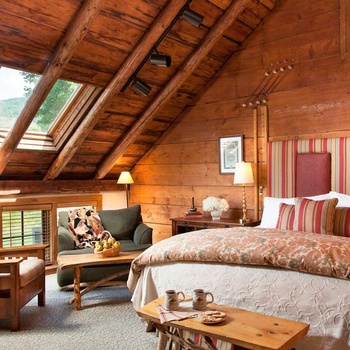 The Inn at Round Barn Farm