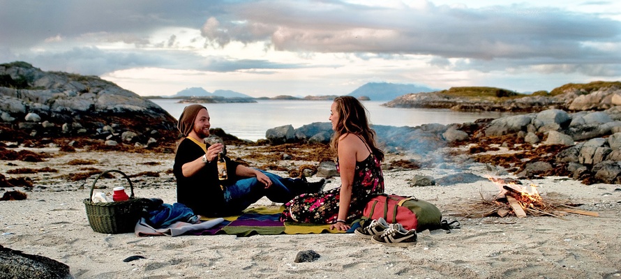 Picnic på Vega, Norge - Foto Liv Ask og Mahis Staale Mathisen VisitHelgeland