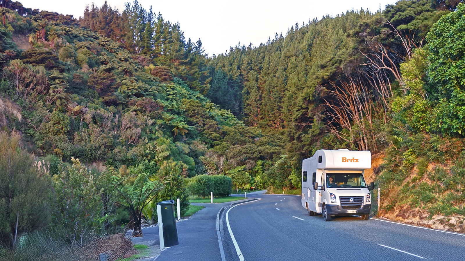 New Zealand - Britz Explorer på vejen