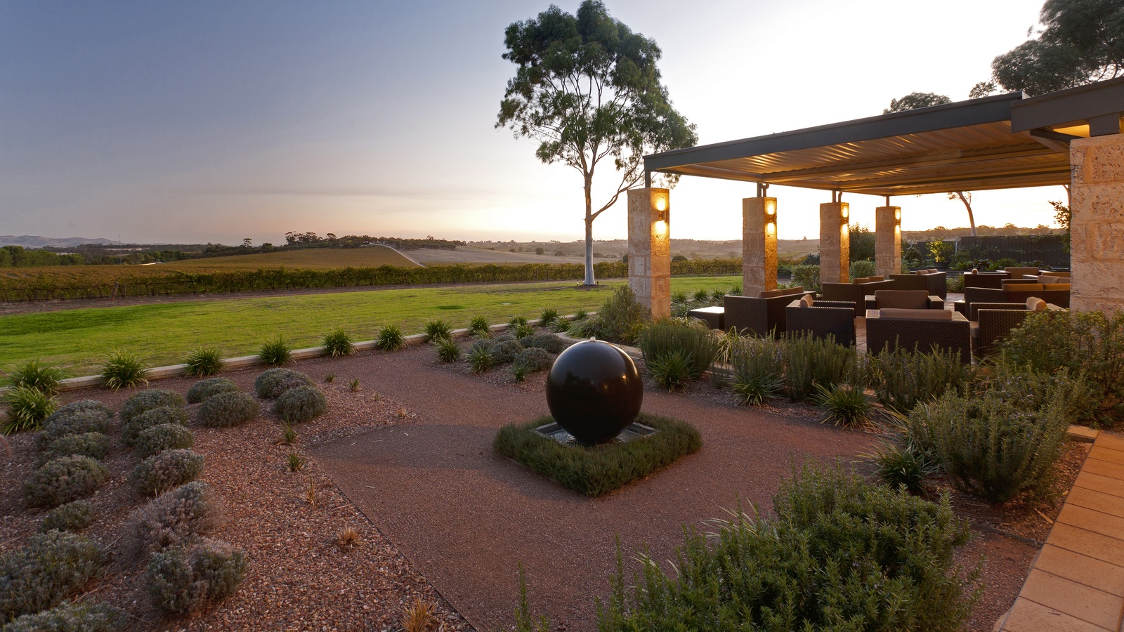 The-Louise_Barossa-Valley_Appellation-Sunset-Terrace.jpg