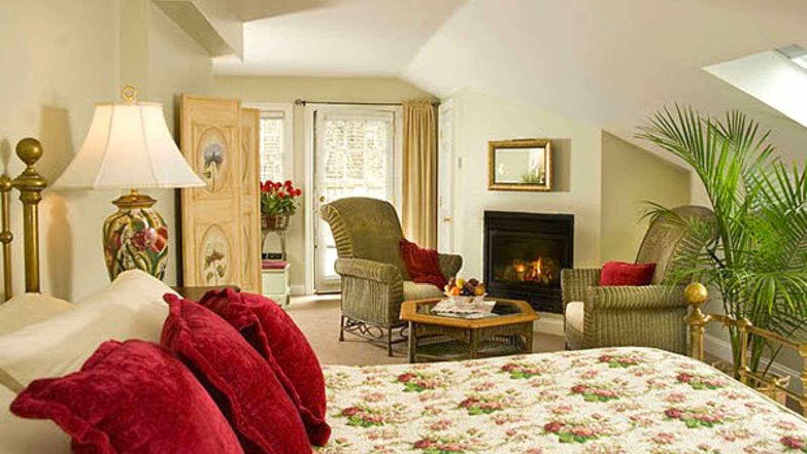 13_LO_Hydrangea_House_Inn_8.jpg 13_LO_Hydrangea_House_Inn_8.jpg