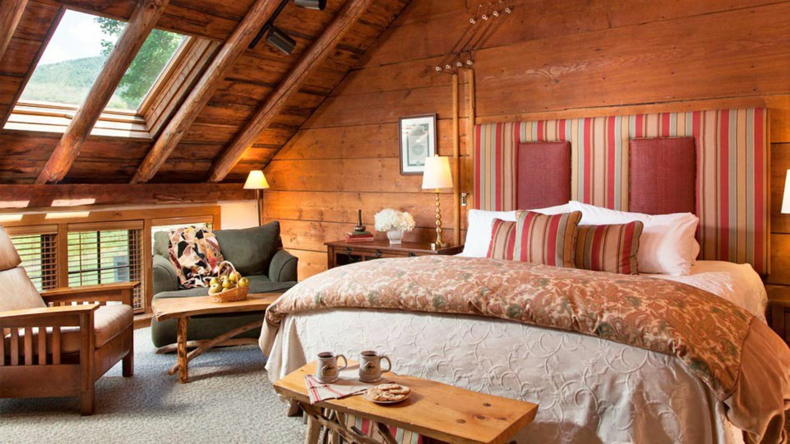 14_HI_The_Inn_at_Round_Barn_Farm_Richardsonroom_1.jpg 14_HI_The_Inn_at_Round_Barn_Farm_Richardsonroom_1.jpg