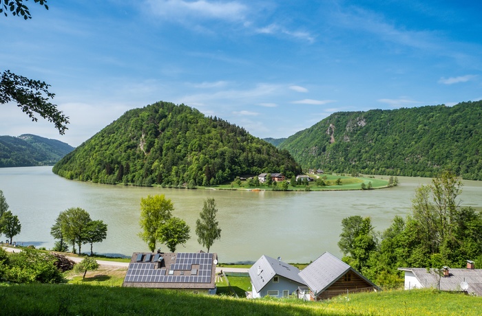 Udsigt til Schlögener sløjfen og floden Donau, Østrig