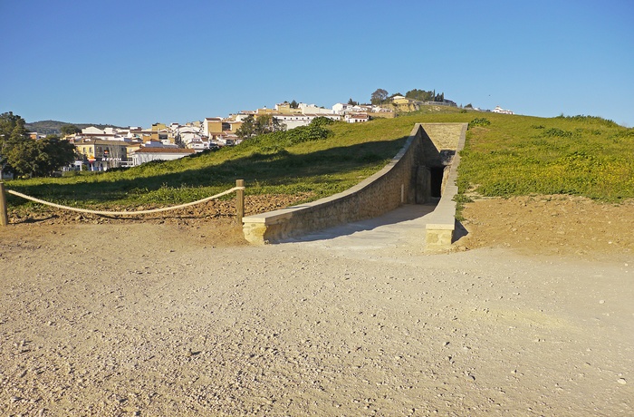 Indgangen til Dolmen de Viera