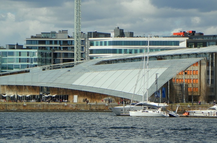 Astrup Fearnley Museum of Modern Art i Oslo fra søsiden